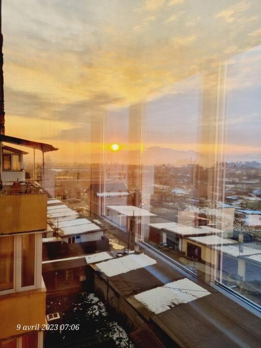 Le Nid D'Adam Apartment เซอร์เนช ภายนอก รูปภาพ